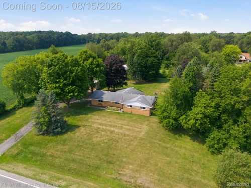 70251 Fisher Rd, Bruce Twp, MI, 48065-4110 | Card Image