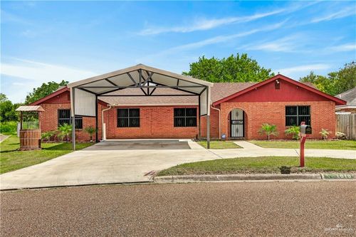 1010 E Lincoln St, Weslaco, TX, 78599-8803 | Card Image