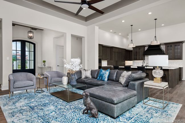 3728 Clubs Dr, House other with 4 bedrooms, 5 bathrooms and null parking in Boerne TX | Image 4