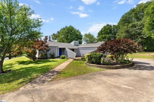 301 Black Horse Run, Simpsonville, SC, 29681 | Card Image