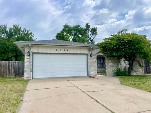 2156 S White Oak Dr, Wichita, KS, 67207-5238 | Card Image