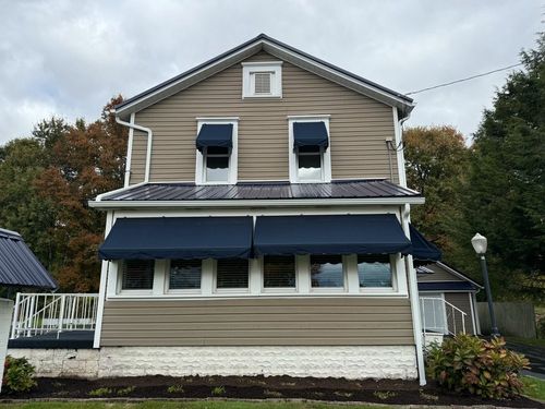 554 E Main Street Ext, Pine Twp, PA, 16127 | Card Image