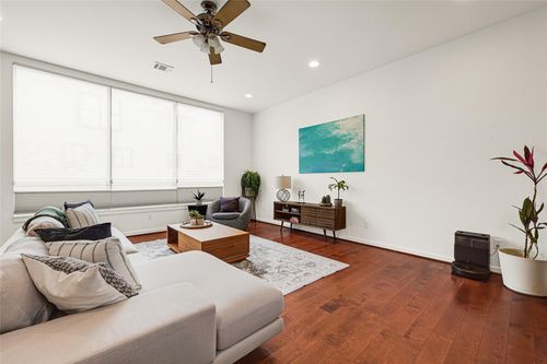 unit-8-939 Colorado St, Houston, TX, 77007-7758 | Card Image
