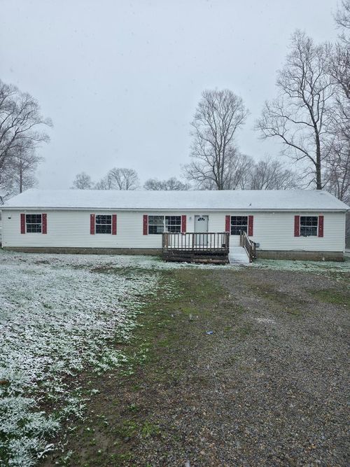 838 Grimsley Poor Road, Jackson, OH, 45640 | Card Image