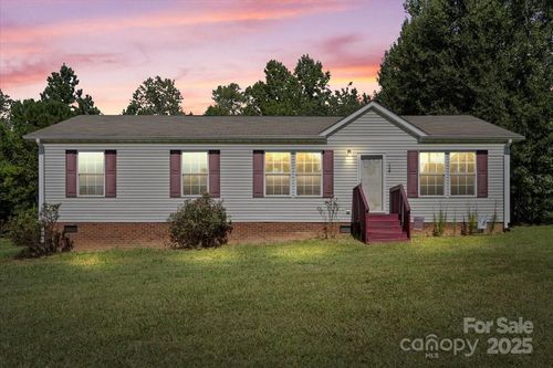 138 Dayton Rd, Dallas, NC, 28034-7597 | Card Image