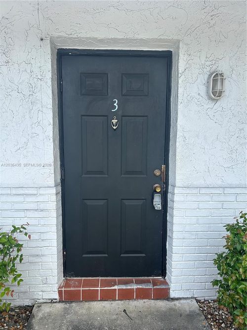 3-1045 N Andrews Ave, Fort Lauderdale, FL, 33311-6272 | Card Image