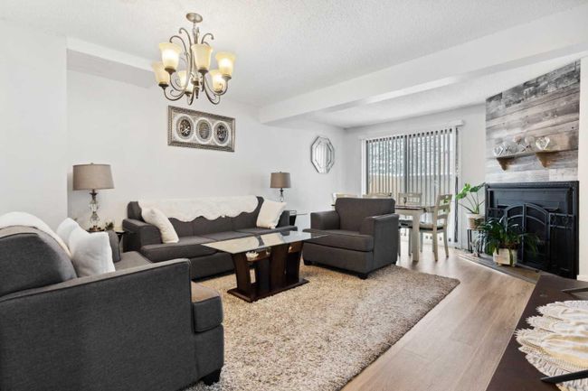 60 - 2511 38 Street Ne, Home with 3 bedrooms, 1 bathrooms and 1 parking in Calgary AB | Image 6