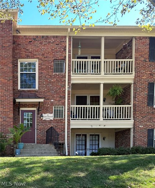 3a-42 Gloucester Ct, Akron, OH, 44313-6842 | Card Image