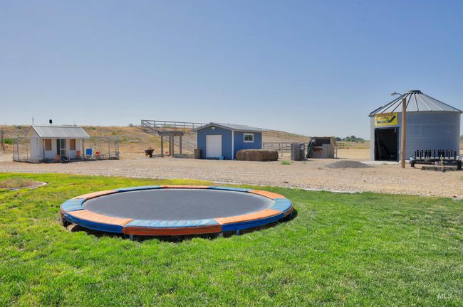 29492 Farmway Rd, House other with 4 bedrooms, 2 bathrooms and 5 parking in Caldwell ID | Image 32