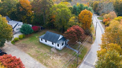 80 Gifford Rd, Westport, MA, 02790-3410 | Card Image