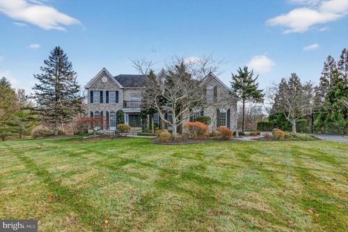 62 Woodside Ln, NEW HOPE, PA, 18938-9281 | Card Image