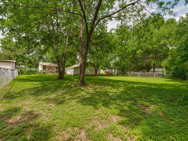 580 W 6 Th St, House other with 3 bedrooms, 2 bathrooms and null parking in Lancaster TX | Image 18