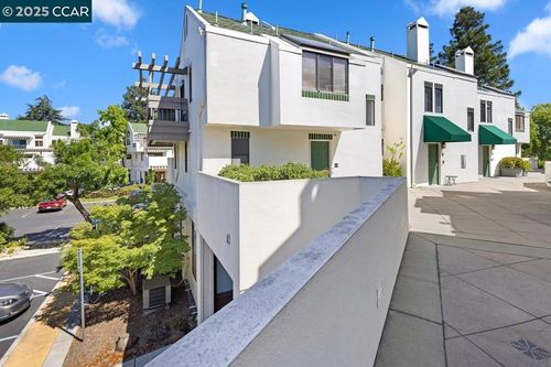 50 Mozden Ln, Pleasant Hill, CA, 94523-3372 | Card Image