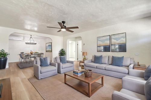 478 60th St Nw, Albuquerque, NM, 87105-1402 | Card Image
