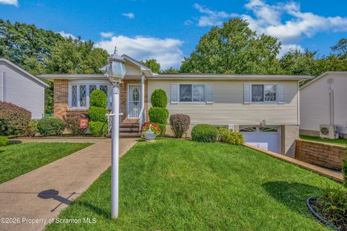 2622 Washburn St, Scranton, PA, 18504-9626 | Card Image