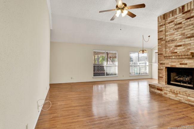 11401 Forest Elf, House other with 4 bedrooms, 2 bathrooms and null parking in Live Oak TX | Image 7