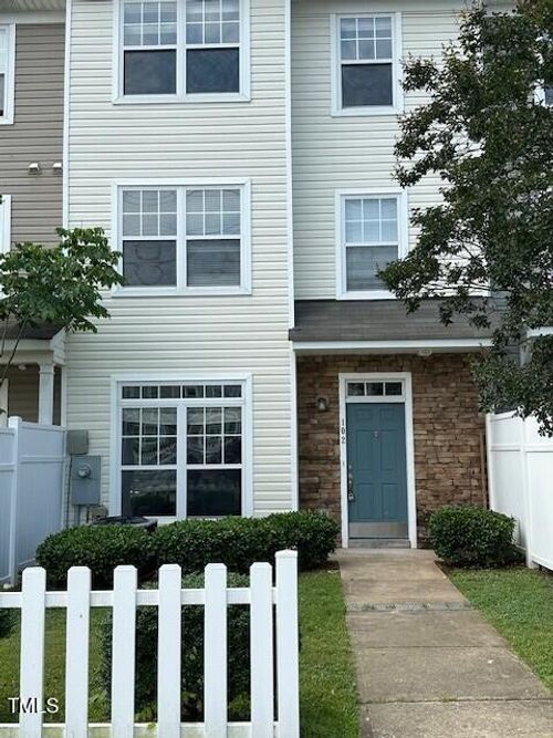 102-330 Gilman Lane, Raleigh, NC, 27610 | Card Image