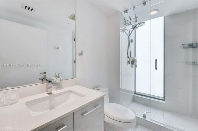 UNIT-4701 - 650 Ne 32 Nd St, Condo with 4 bedrooms, 5 bathrooms and null parking in Miami FL | Image 30