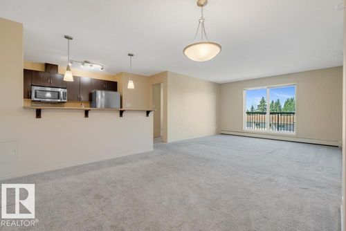 424-1180 Hyndman Rd Nw, Edmonton, AB, T5A0P8 | Card Image