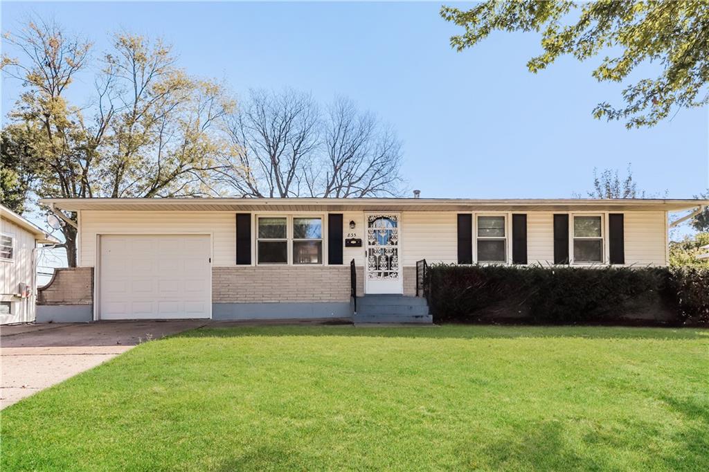 Arapaho St, Independence, MO 64056