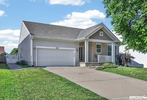 19027 B Street, Omaha, NE, 68130 | Card Image
