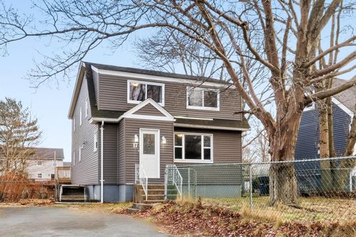 17 Lewis St, Halifax, NS, B3R1P7 | Card Image