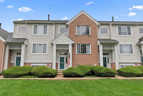 2017 Concord Dr, McHenry, IL, 60050-8324 | Card Image
