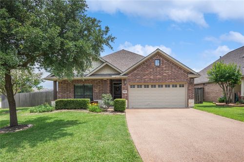 3901 Lienz Ln, College Station, TX, 77845-4062 | Card Image