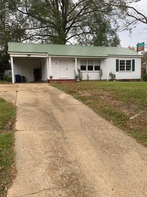 106 Laurel Ave, Natchez, MS, 39120-4104 | Card Image