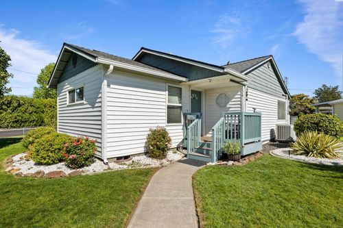 626 Snow Ave, Richland, WA, 99352 | Card Image