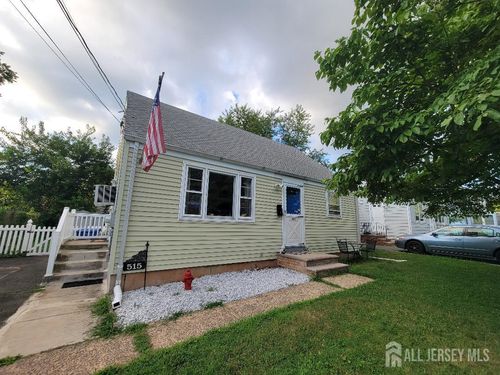 515 Cook Ave, Middlesex, NJ, 08846-2402 | Card Image