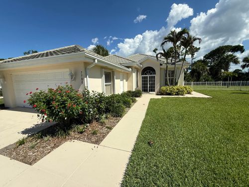7780 Se Needle Palm Cir, Hobe Sound, FL, 33455-7837 | Card Image