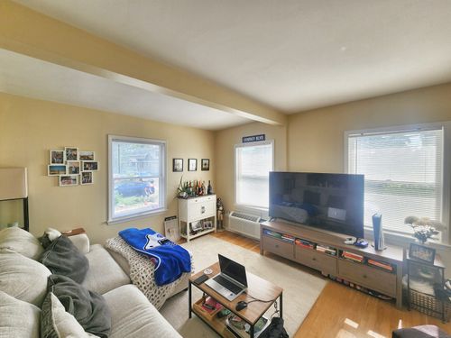 apt-1-288 East Ave, Norwalk, CT, 06855-1902 | Card Image