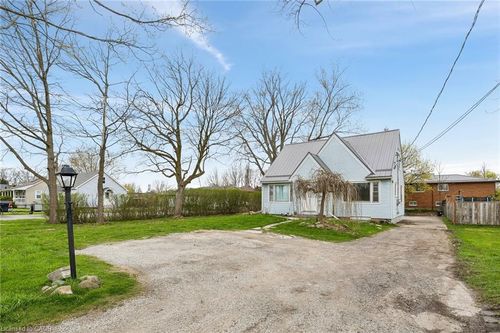 428 Thorold Road, Welland, ON, L3C3W6 | Card Image