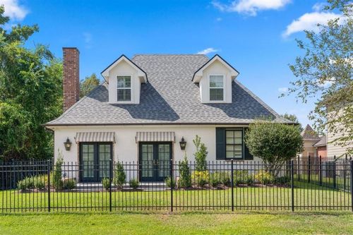 801 Saint Anthony St, Lake Charles, LA, 70601-5792 | Card Image