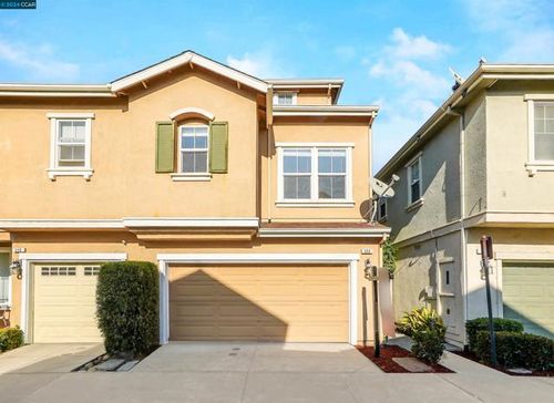 550 Heritage Cir, San Lorenzo, CA, 94580-1842 | Card Image