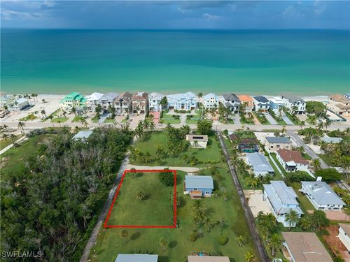 27553 Hickory View Dr, BONITA SPRINGS, FL, 34134-8404 | Card Image