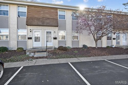 842 Wendevy Ct, Ballwin, MO, 63011-3048 | Card Image