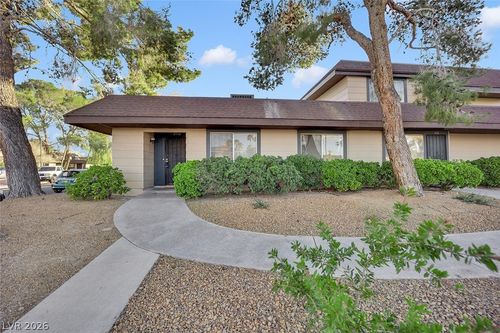 6154 Meadow Vista Ln, Las Vegas, NV, 89103-1127 | Card Image
