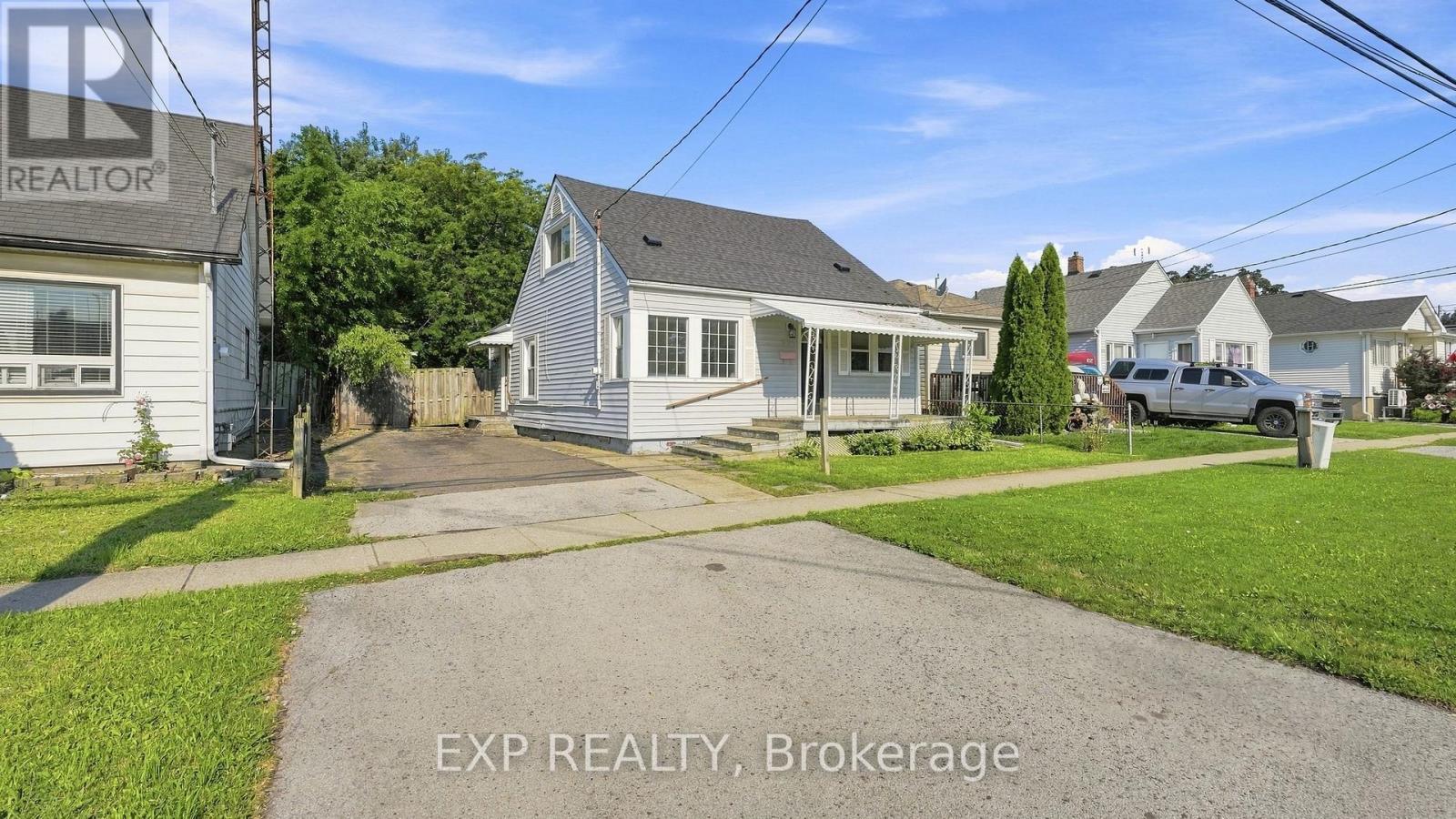 Residential in St. Catharines (Facer) 3
