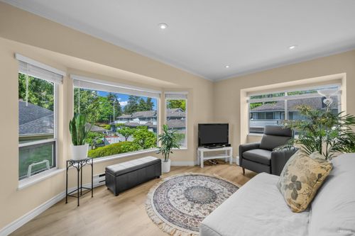 12-9965 151 St, Surrey, BC, V3R9N6 | Card Image