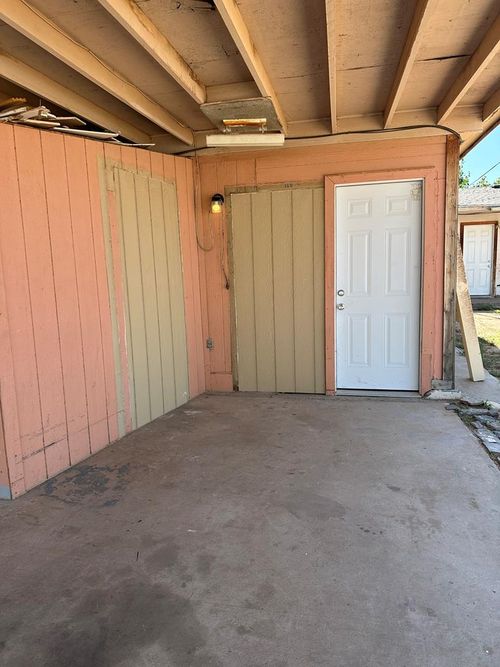 c-1405 S Baird St, Midland, TX, 79701-7401 | Card Image