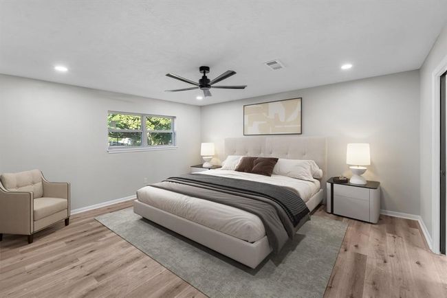 213 Westview Dr, House other with 4 bedrooms, 3 bathrooms and 3 parking in Sealy TX | Image 15
