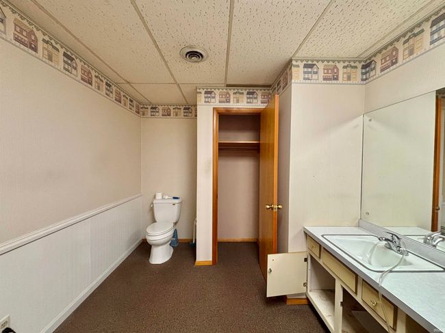 8 E Main St, Home with 0 bedrooms, 2 bathrooms and null parking in Bloomfield IN | Image 4