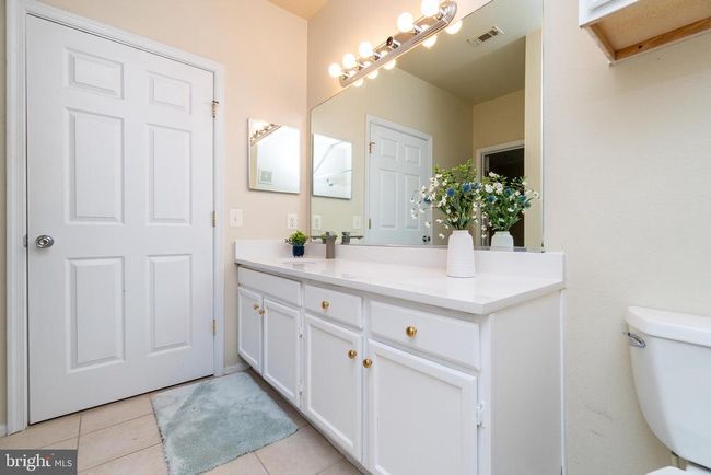 UNIT-9310 - 1530 Spring Gate Dr, Condo with 3 bedrooms, 2 bathrooms and null parking in MCLEAN VA | Image 18