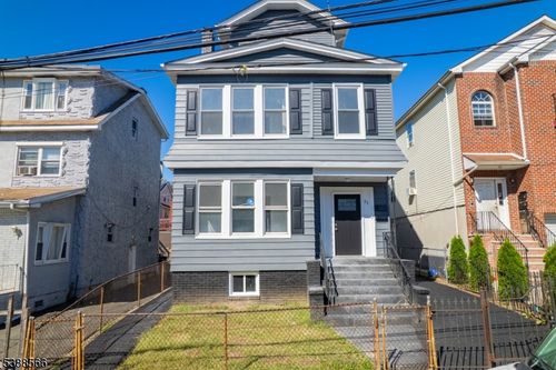 21 Huntington Ter, Newark, NJ, 07112-1611 | Card Image