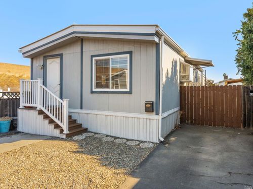 23 Anchor Dr, Suisun City, CA, 94585-2569 | Card Image