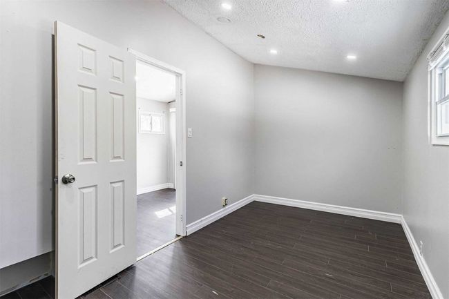 7504 Kipling Ave, House other with 2 bedrooms, 1 bathrooms and 3 parking in Woodbridge ON | Image 21