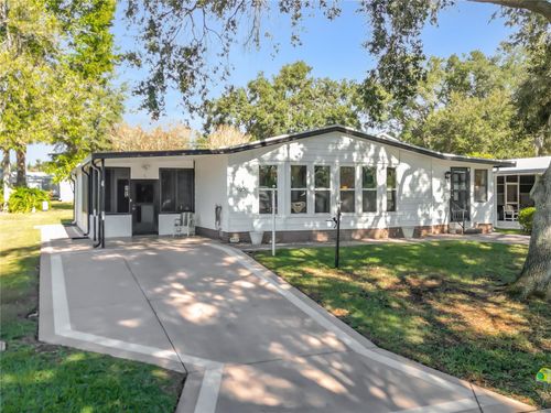 805 Camelia Ct, LADY LAKE, FL, 32159-2113 | Card Image