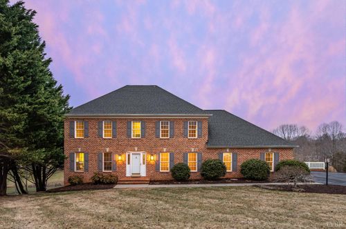 1305 Summerpark Dr, Forest, VA, 24551-2765 | Card Image